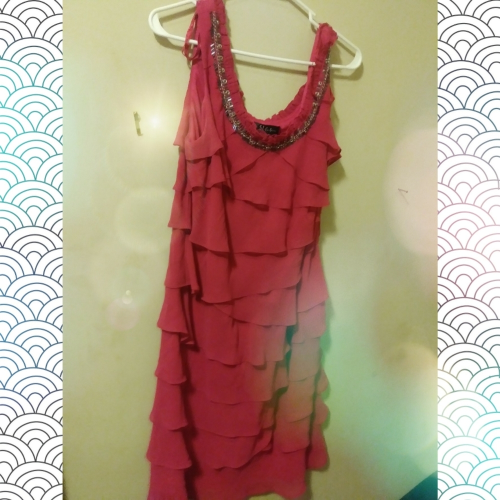 A beautiful hot pink dress with blank